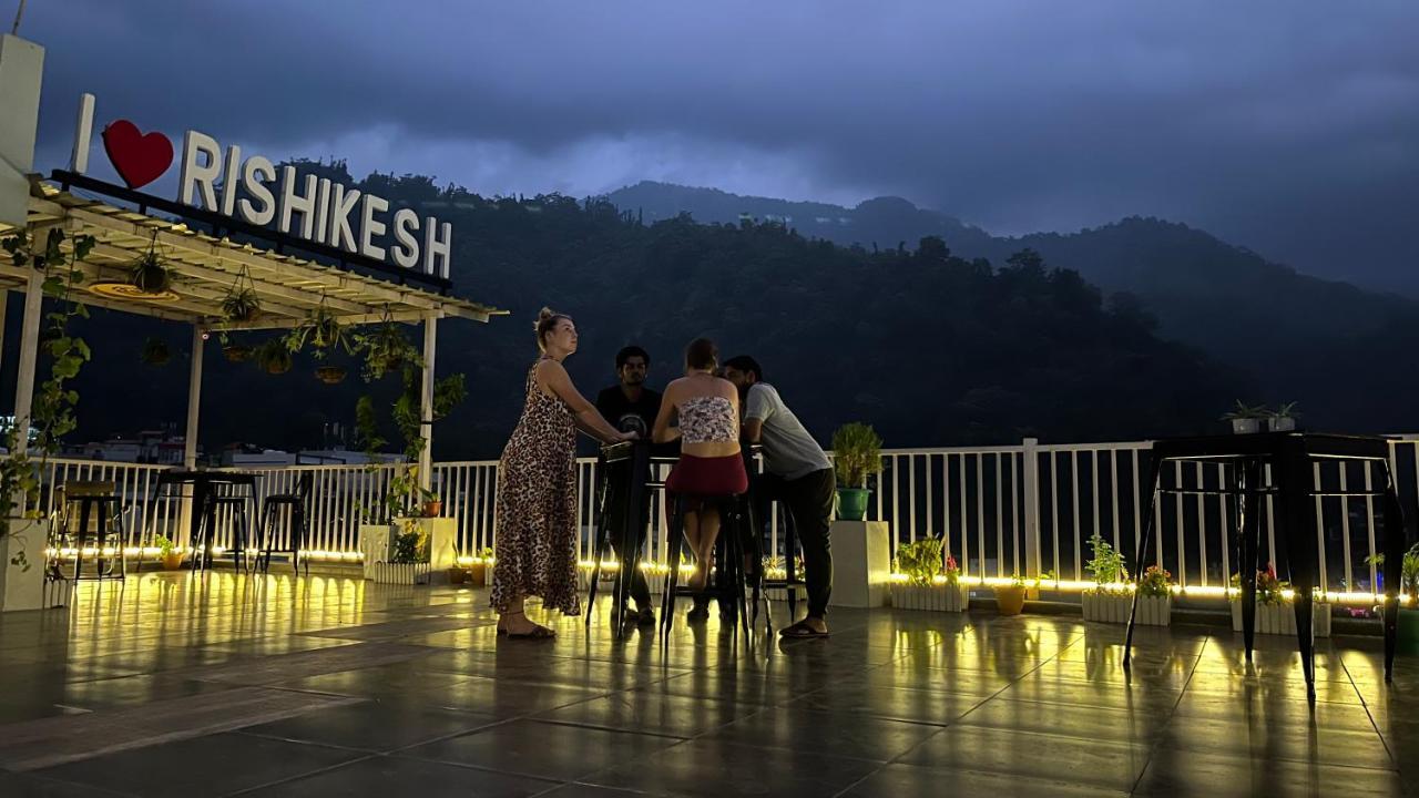 Хостел Backpacker Duniya Рішикеш Екстер'єр фото